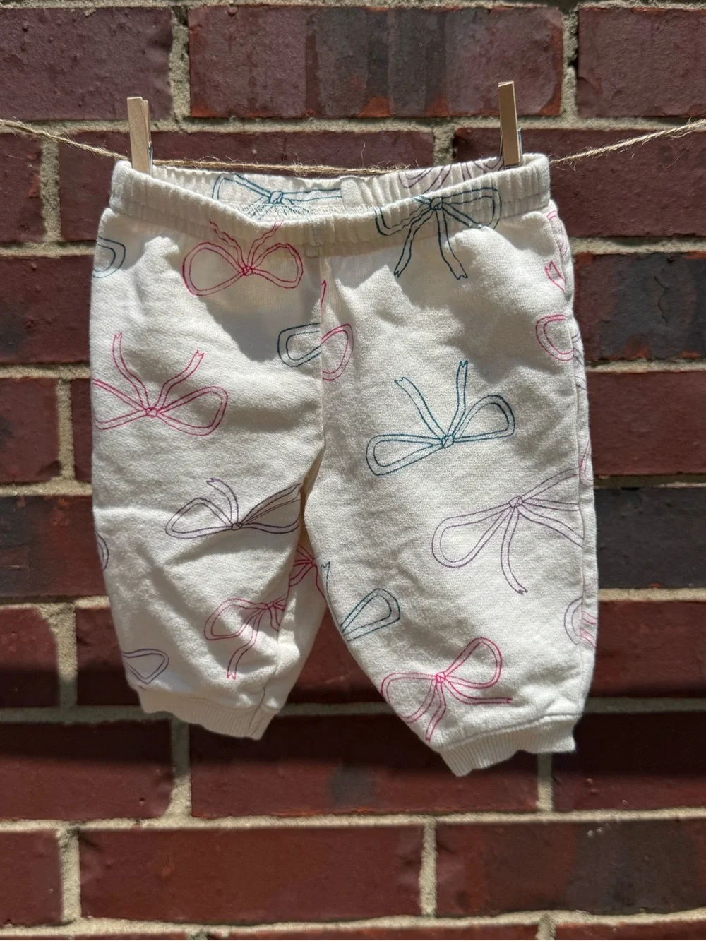 Carter’s Pink Short-Sleeve Bodysuit and Bow Sweat Set